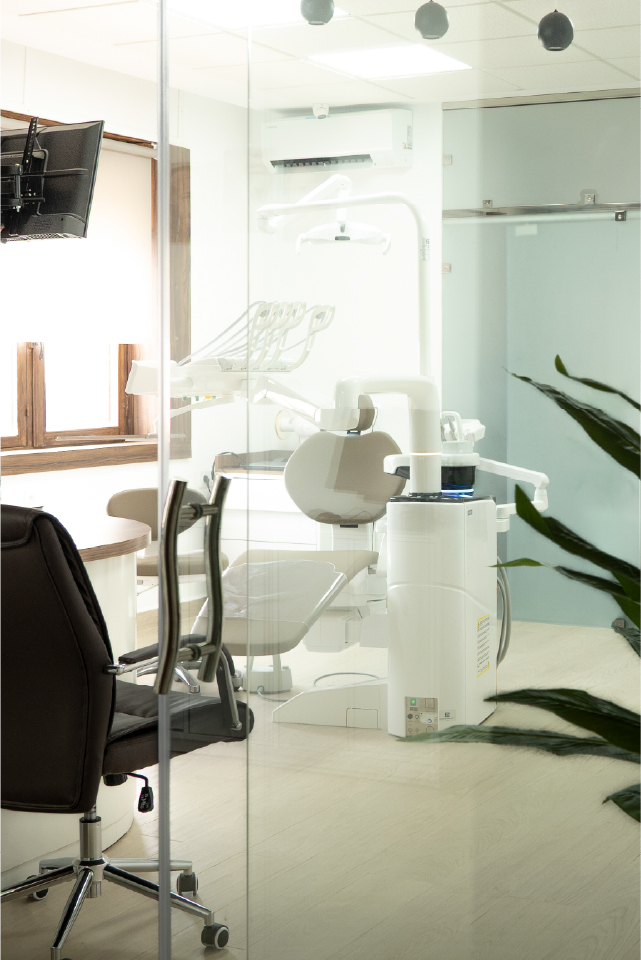 Dentist using high end equipment